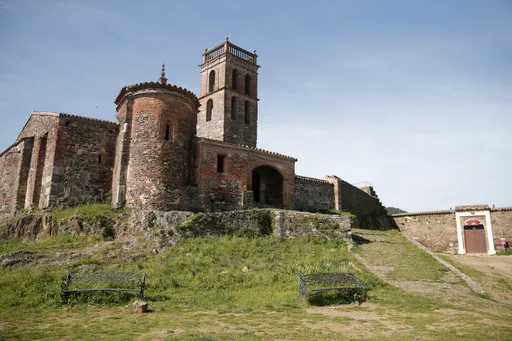 Xhamia nga periudha andaluziane mbetet simbol kulturor në Spanjën rurale