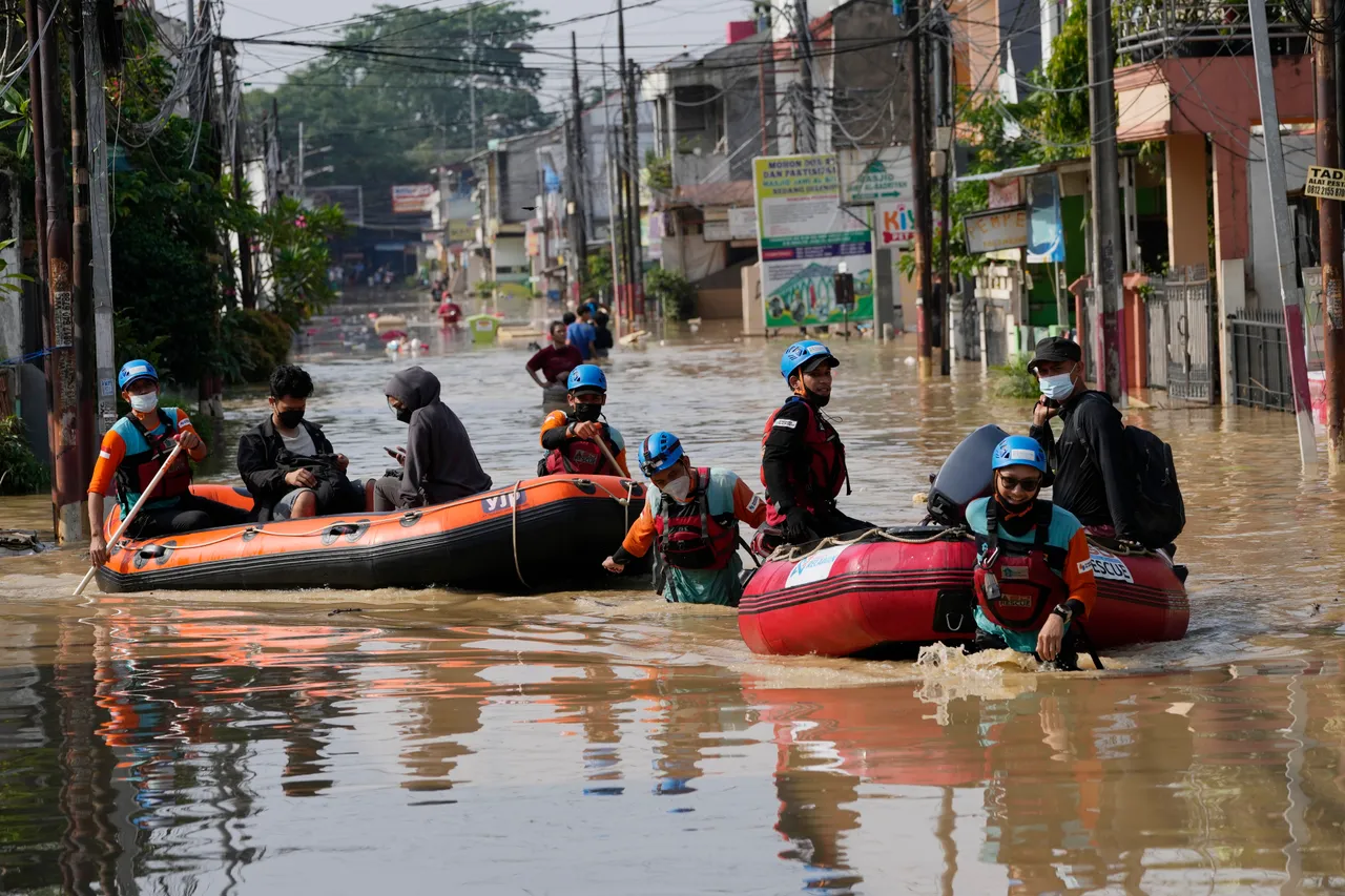 Hujan ekstrem sebabkan banjir di Jakarta, ratusan RT terdampak
