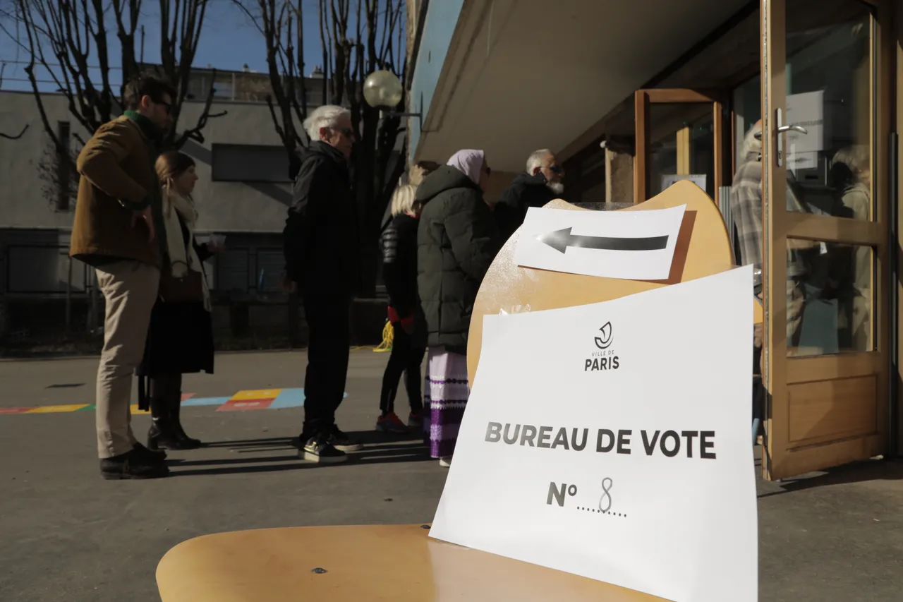 France-Municipales: entre 56% et 58,5% de participation au 1er tour, selon les estimations
