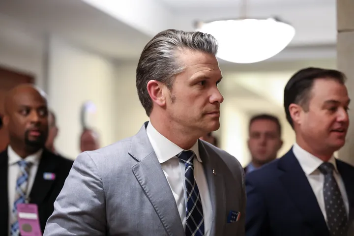 US lawmakers push back against $200 billion Iran war funding request