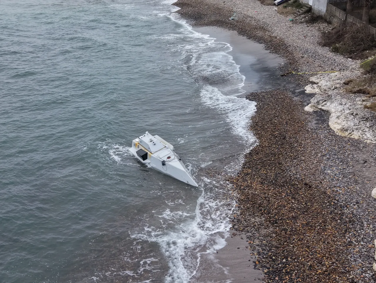 تحييد مسيّرة بحرية قبالة سواحل أوردو التركية بعد العثور عليها على الشاطئ