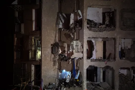 صفارات الإنذار تدوي وسط وجنوب إسرائيل.. وقتيل ومصاب بصاروخ من لبنان