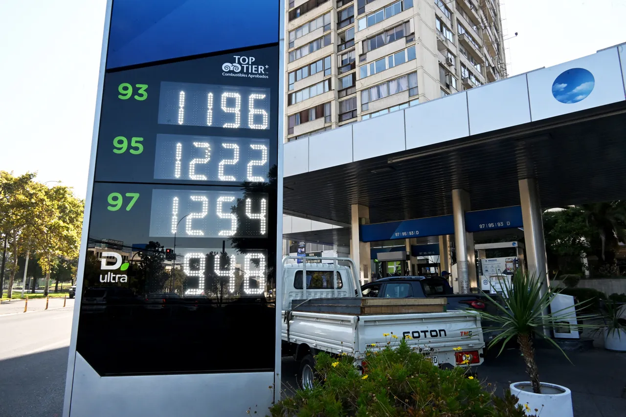 Le spectre d’un choc pétrolier se confirme, selon le ministre français de l’Économie