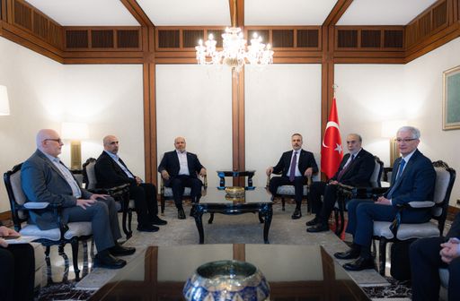 Ministri i Jashtëm i Türkiyes takohet me delegacionin e Hamasit