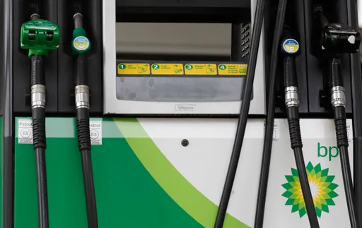 Vijf EU-landen dringen op ‘meevallersheffing’ voor energiebedrijven vanwege situatie Midden-Oosten