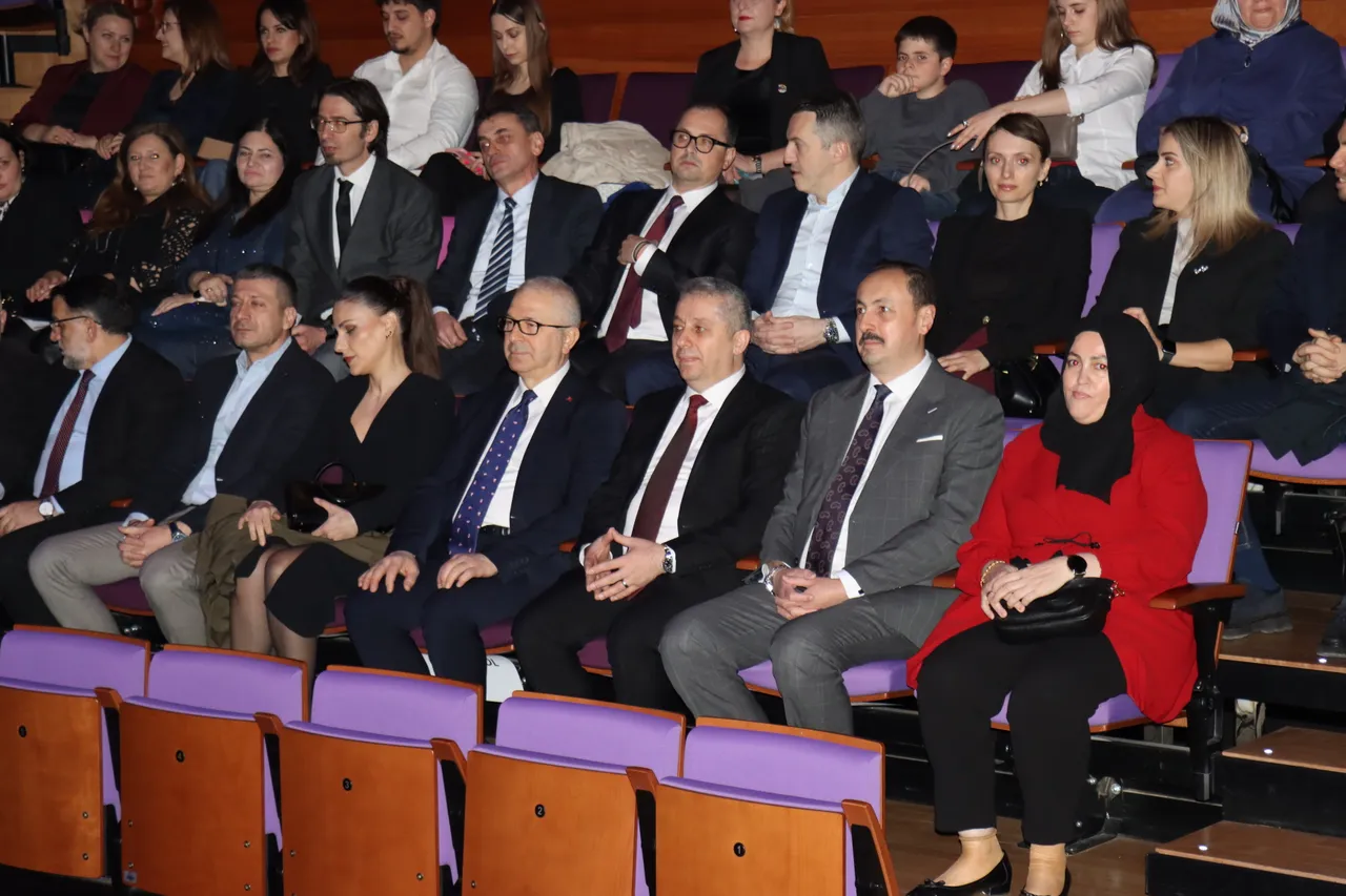 Koncerti “Vëllazëria Botërore e Maqedonisë” mbahet në Shkup