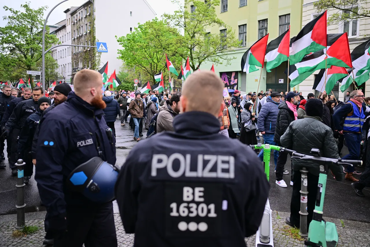 Ostermärsche: Demonstrationen für den Frieden in rund 70 Städten