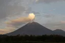 Gunung Semeru erupsi tujuh kali, kolom abu capai 1.100 meter