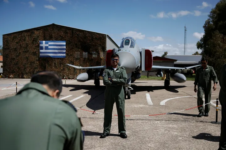 توقيف عقيد يوناني بتهمة التجسس لصالح الصين وتسريب معلومات لحلف الناتو