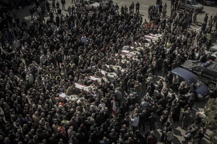 Sulmet ajrore izraelite vrasin të paktën 14 persona në Liban gjatë ditës së sotme