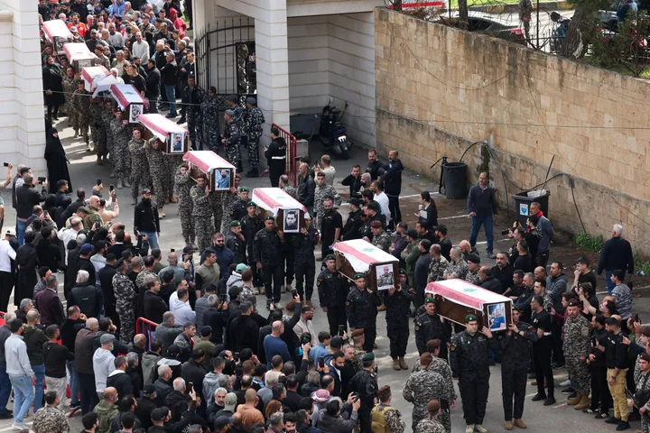 Кровавая суббота в Ливане: 19 погибших в результате авиаударов Израиля по жилым кварталам