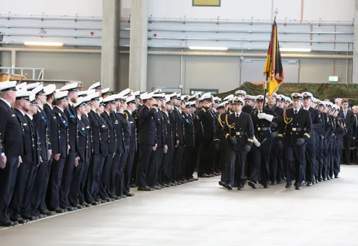 Debatte um Hormus-Einsatz – Marine warnt vor Überlastung