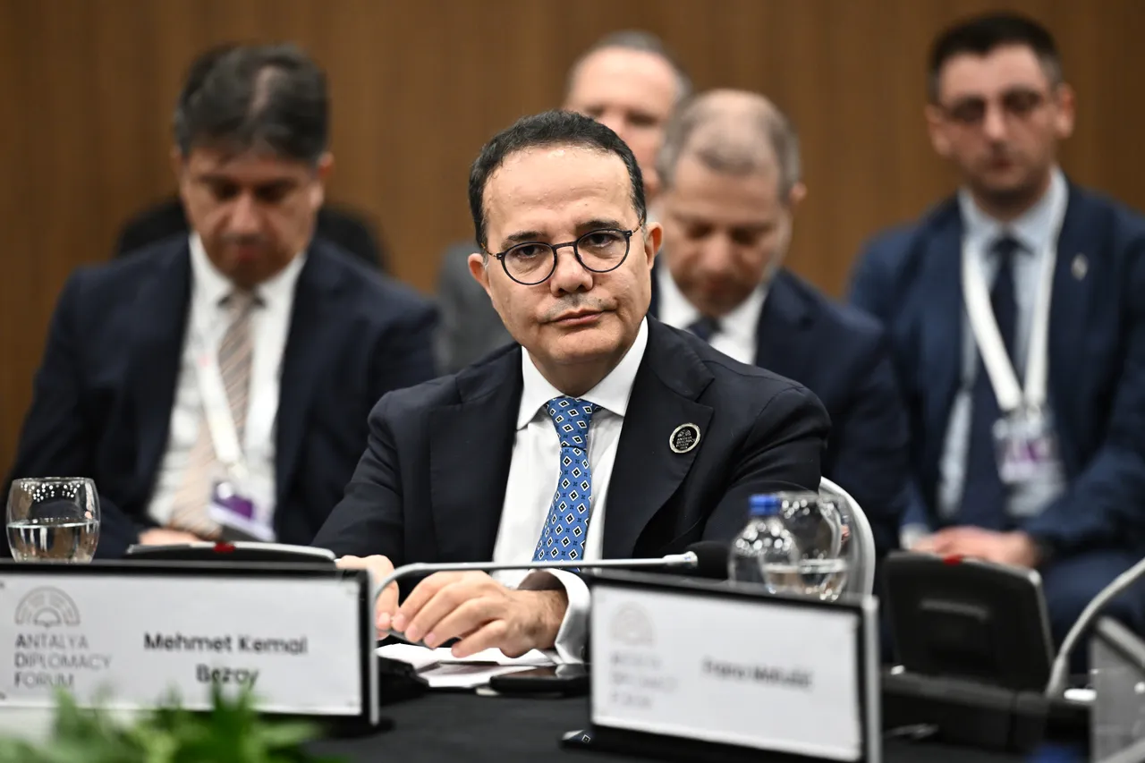 Zamjenik šefa diplomatije Turkiye Bozay na ADF-u: Pravo vrijeme za Balkan je sada