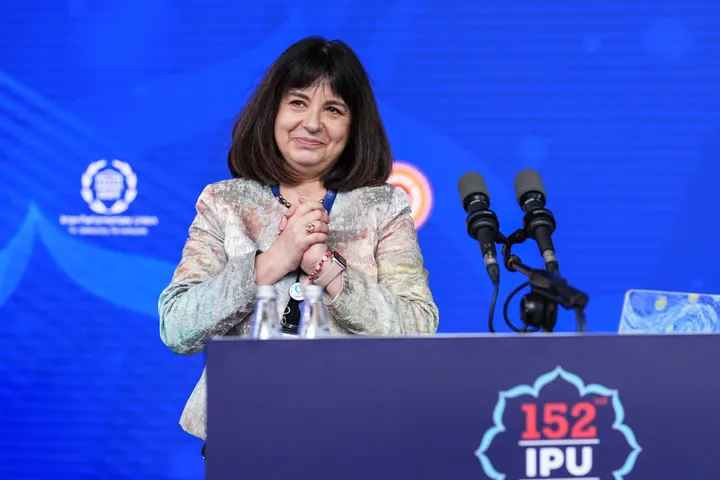 إسطنبول.. الرومانية أندا فيليب تفوز بمنصب أمين عام الاتحاد البرلماني الدولي