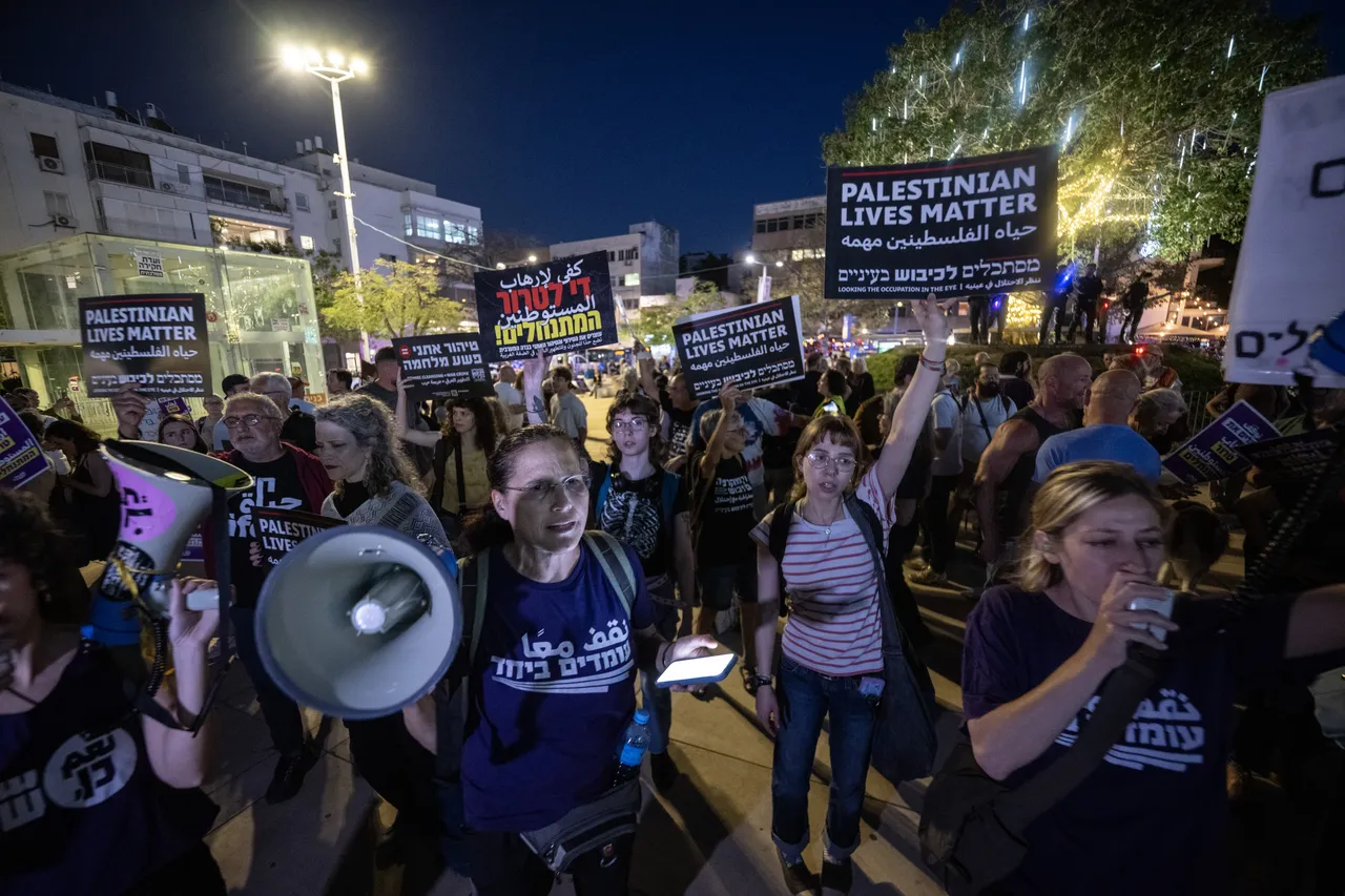 Protests erupt outside Israel's top court over October 7 investigation