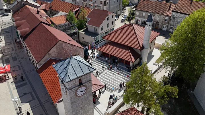 Otvoren obnovljeni kompleks Dugalića džamije u Nevesinju: Simbol povratka identiteta i suživota