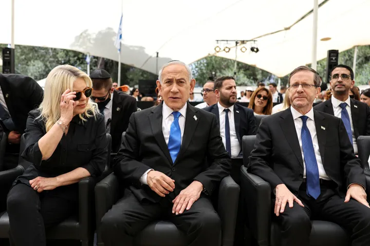 Israeli president invites lawyers and prosecutors for talks over Netanyahu pardon