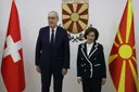 Presidentja e Maqedonisë së Veriut pret homologun zviceran në Shkup
