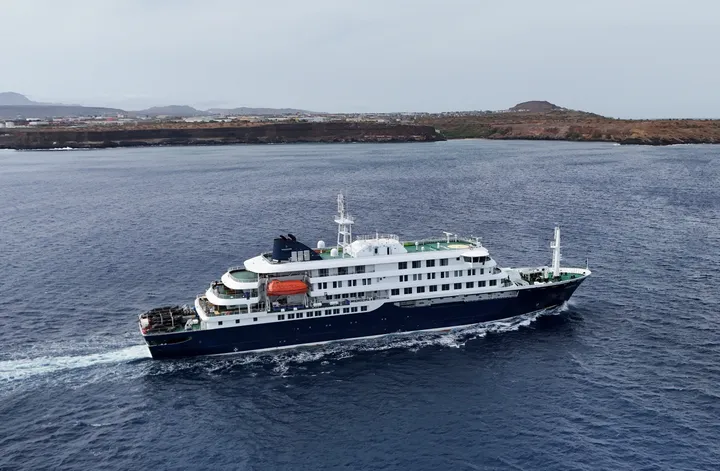 Countries race to track disembarked passengers of hantavirus-hit cruise ship