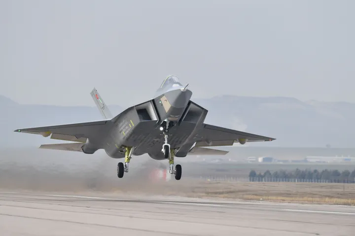 US pushes ahead with jet engine sale to Türkiye: Report