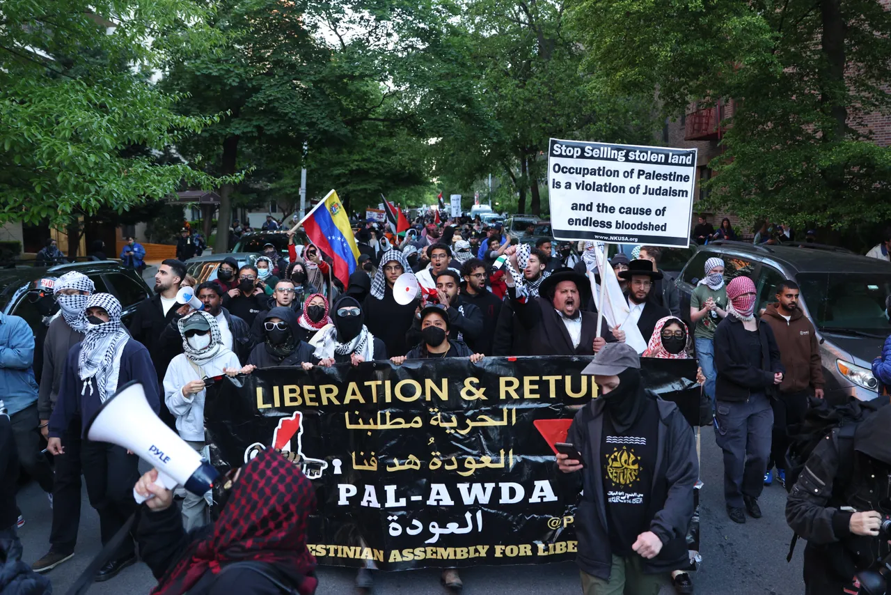 Demonstranti se sukobili ispred sinagoge u Brooklynu zbog rasprodaje zemljišta na Zapadnoj obali