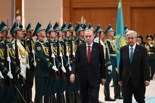 Turski predsjednik Erdogan dočekan uz najviše vojne počasti u Kazahstanu