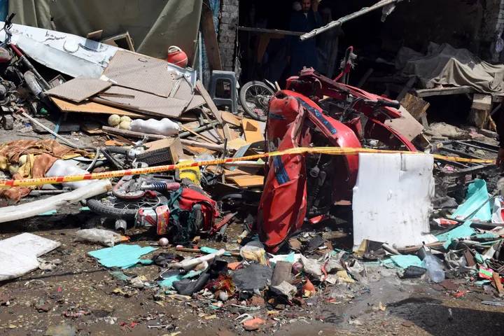 Three killed, 4 injured in northwest Pakistan explosion