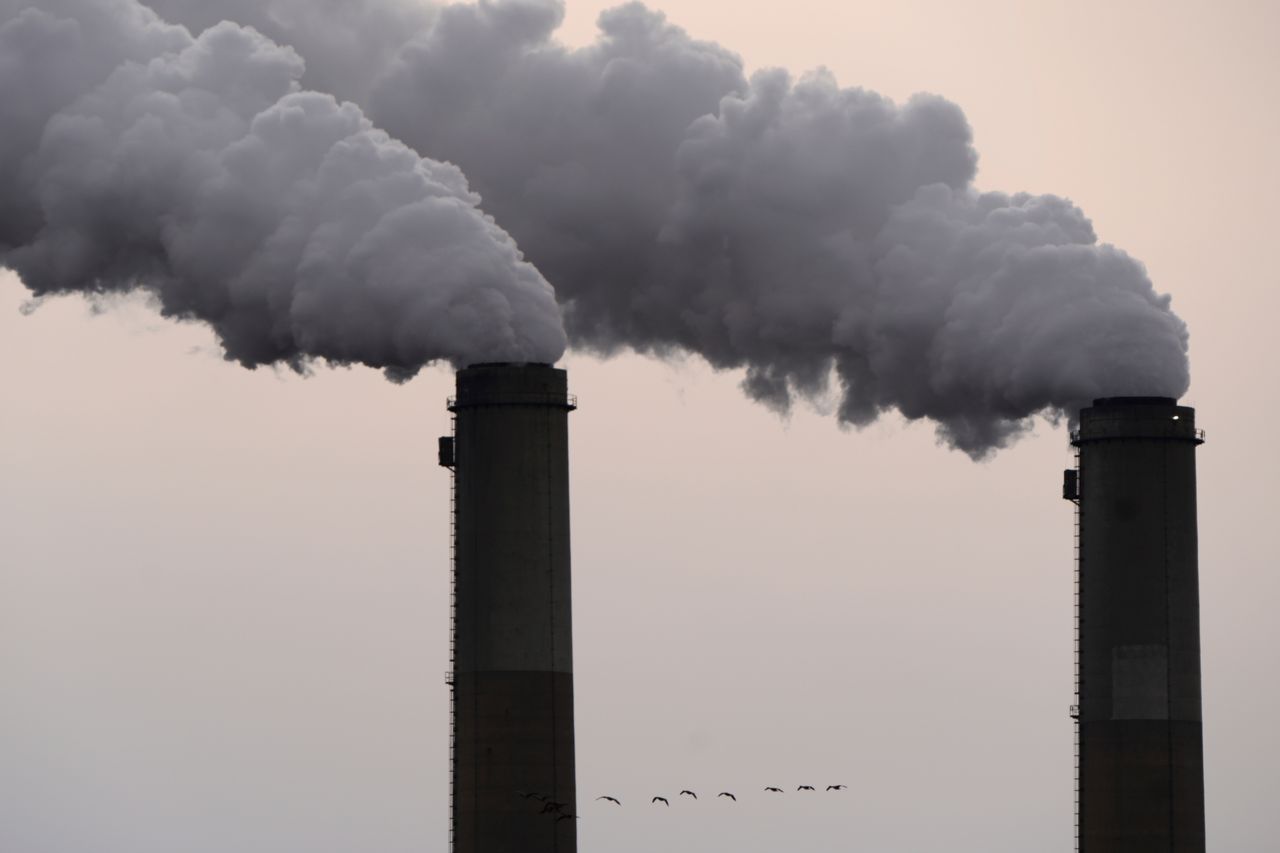 Germany's 2030 climate goals falling short, experts warn, piling pressure on Merz