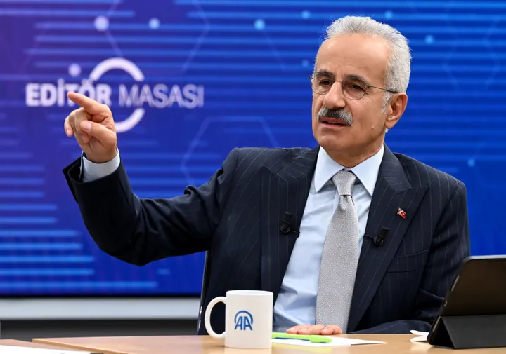 Modern Hejaz Railway to create alternative route to Hormuz: Turkish transport minister