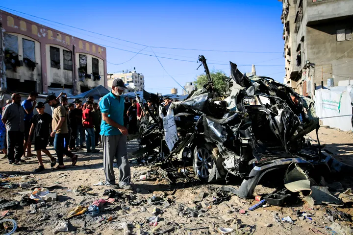 Israeli attacks across Gaza kill at least 10 Palestinians, wound 29 despite ceasefire