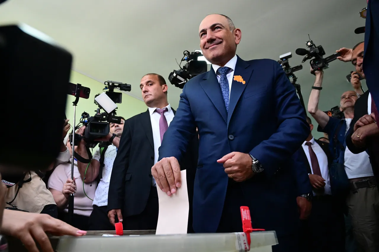 Pashinyan wins Armenia vote, pledges rapprochement with the West while balancing ties with Russia