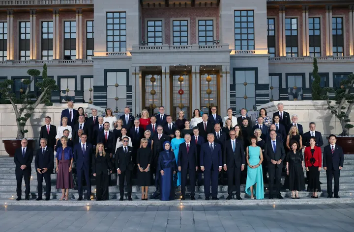 Rais Erdogan wa Uturuki awaandalia mchapalo viongozi wa NATO na wenzi wao