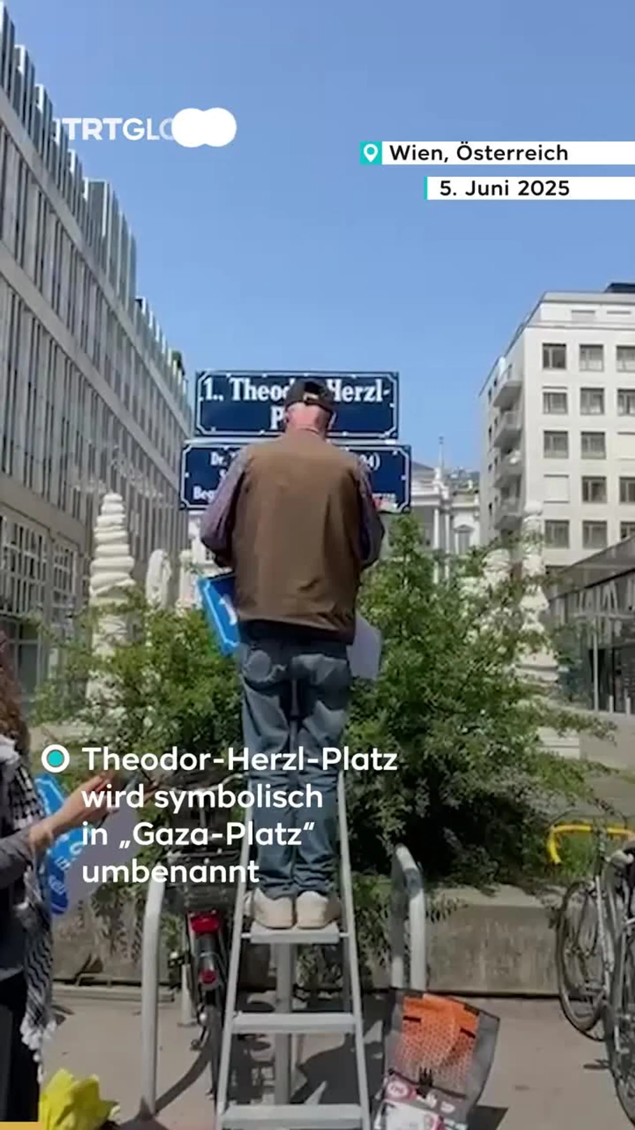 Gaza-Platz statt
Theodor-Herzl-Platz