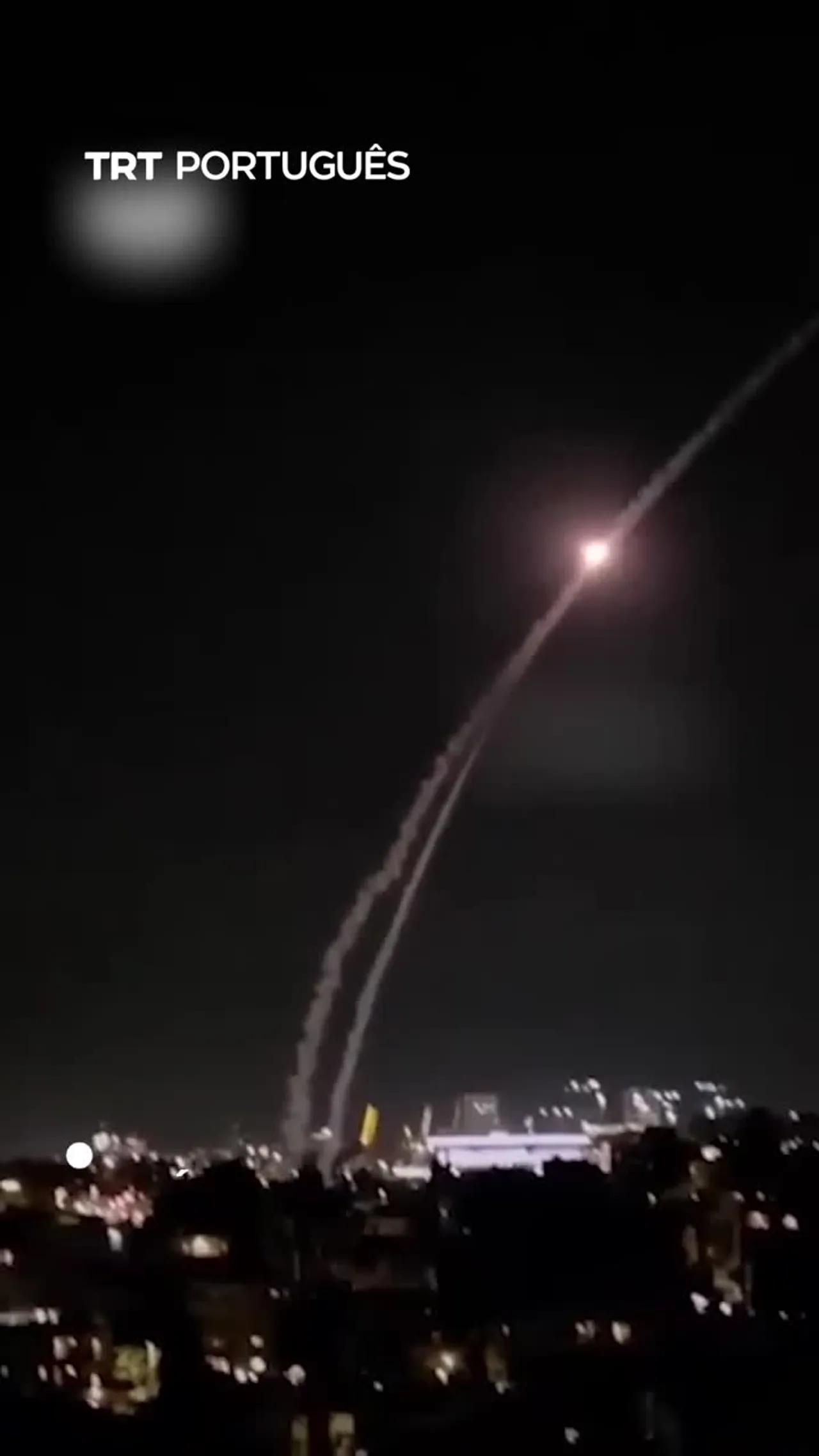 Mísseis iranianos atingem Telavive