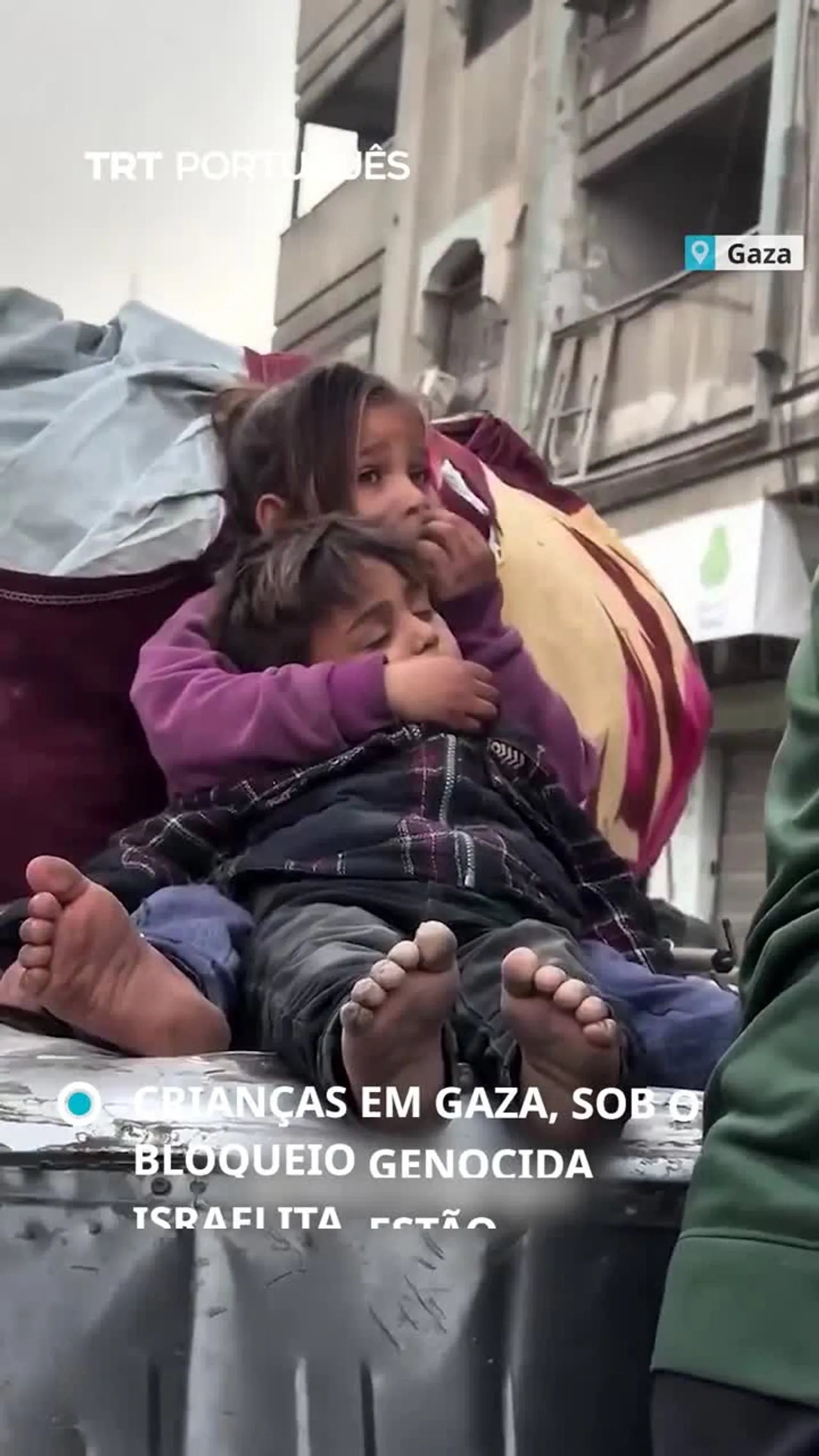 Crianças em gaza, sob o bloqueio genocida israelita, estão exaustas