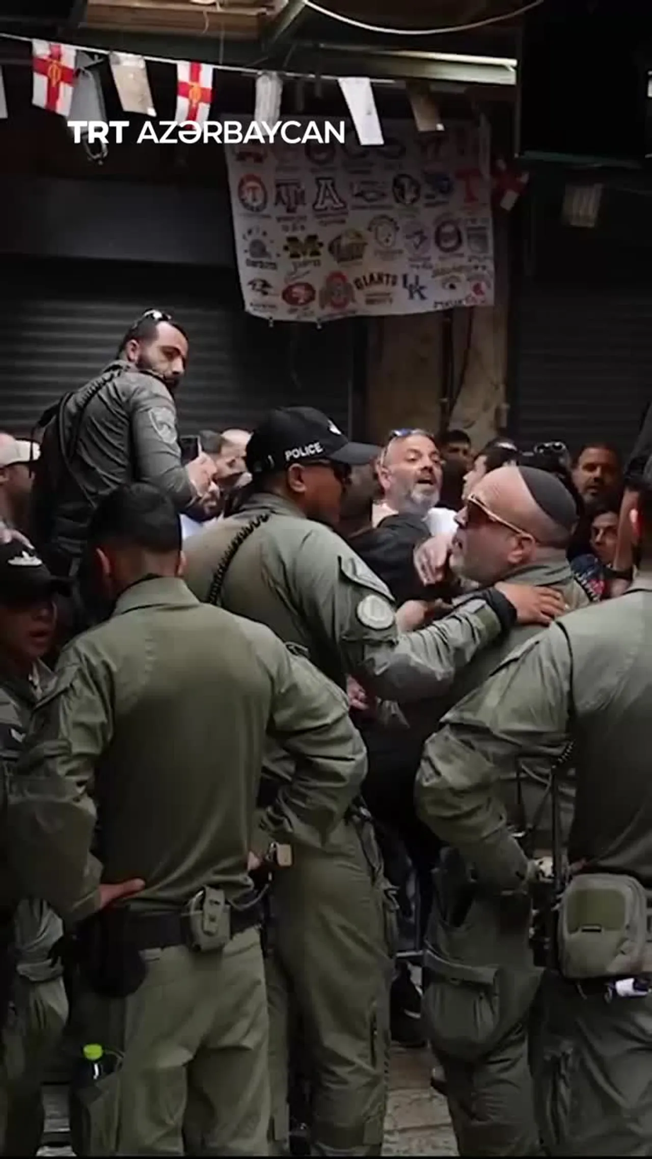 İsrail qüvvələri “Müqəddəs Şənbə” ayinlərində iştirak etmək istəyənlərə mane olur