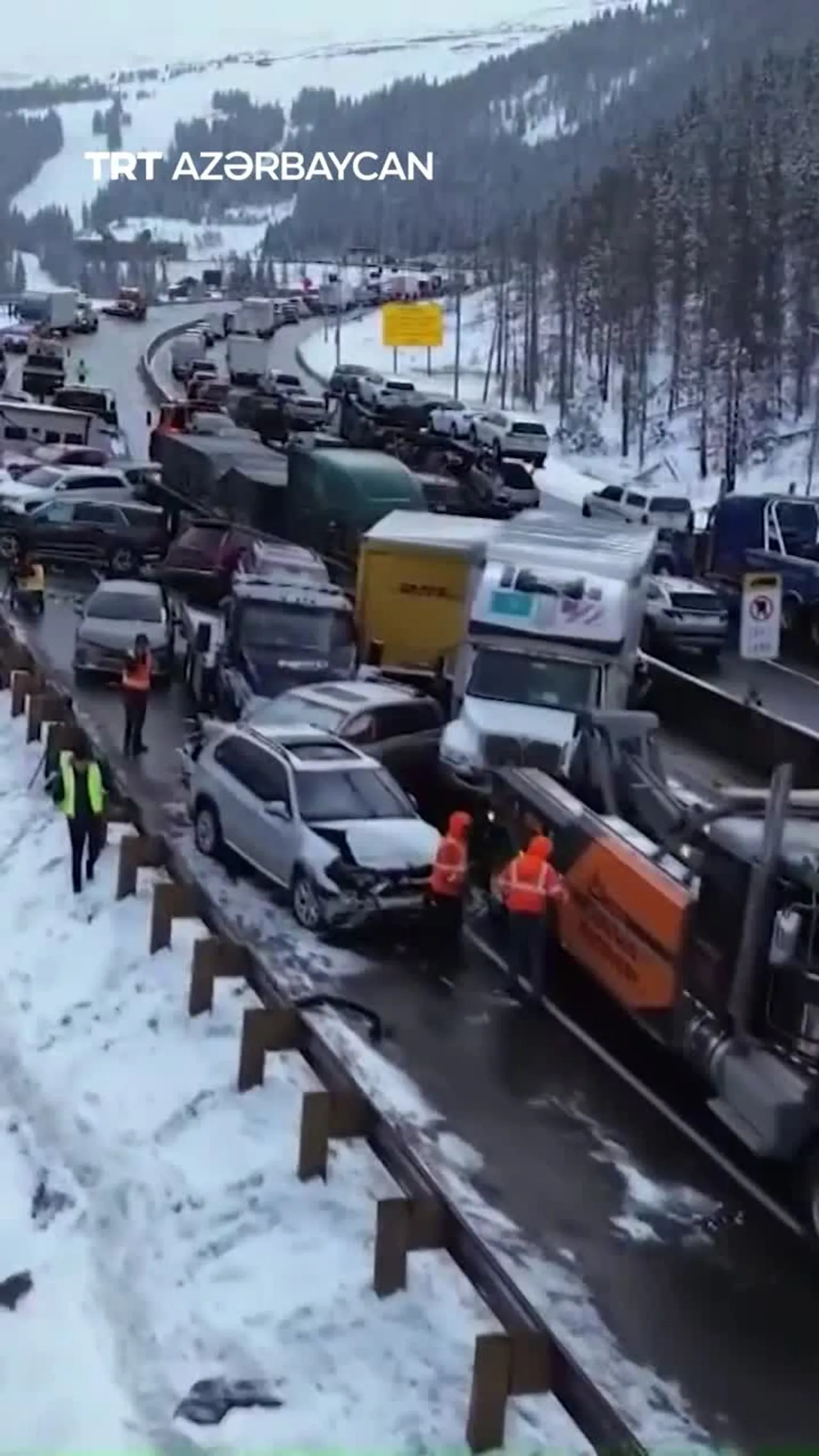Koloradoda baş verən zəncirvari qəzada 75-dən çox avtomobil toqquşub