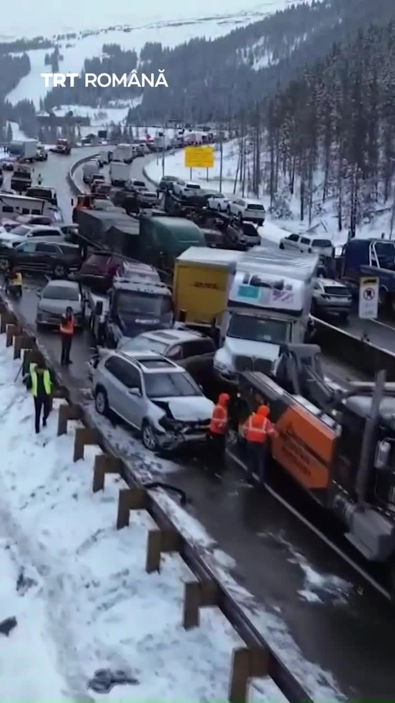 Peste 75 de vehicule au fost implicate în accidentul grav din statul Colorado