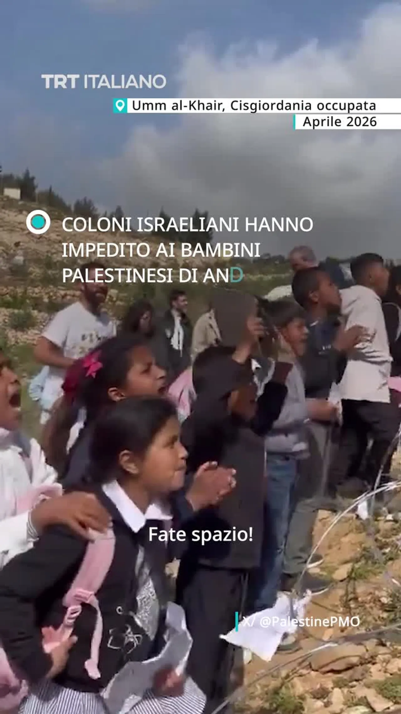 Coloni israeliani hanno impedito ai bambini palestinesi di andare a scuola