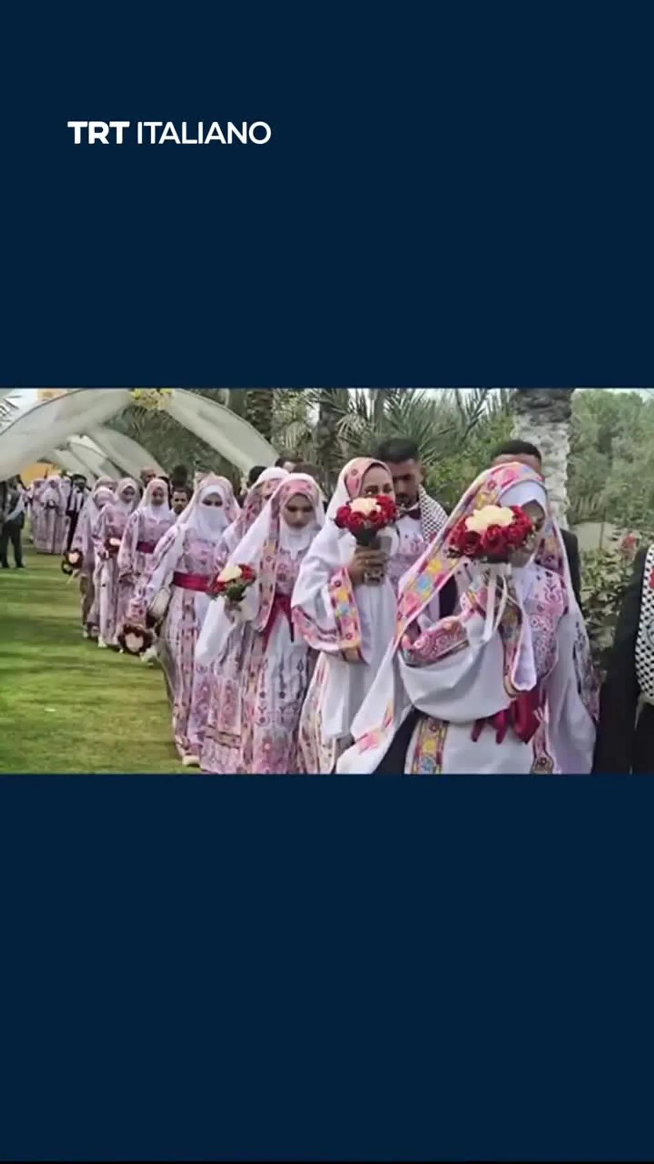 Striscia di Gaza: si celebra un matrimonio collettivo che vede la partecipazine di 150 coppie