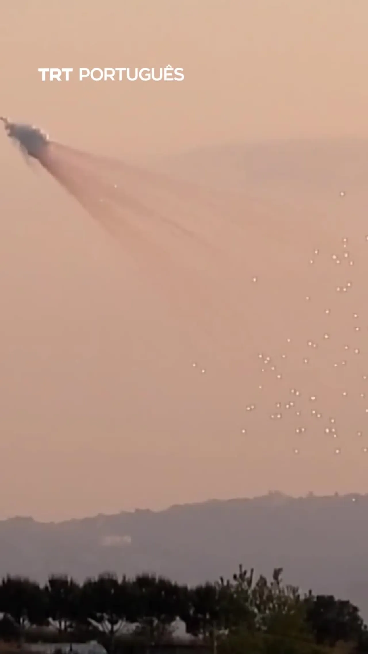 Israel bombardeia o sul do Líbano com projéteis de fósforo