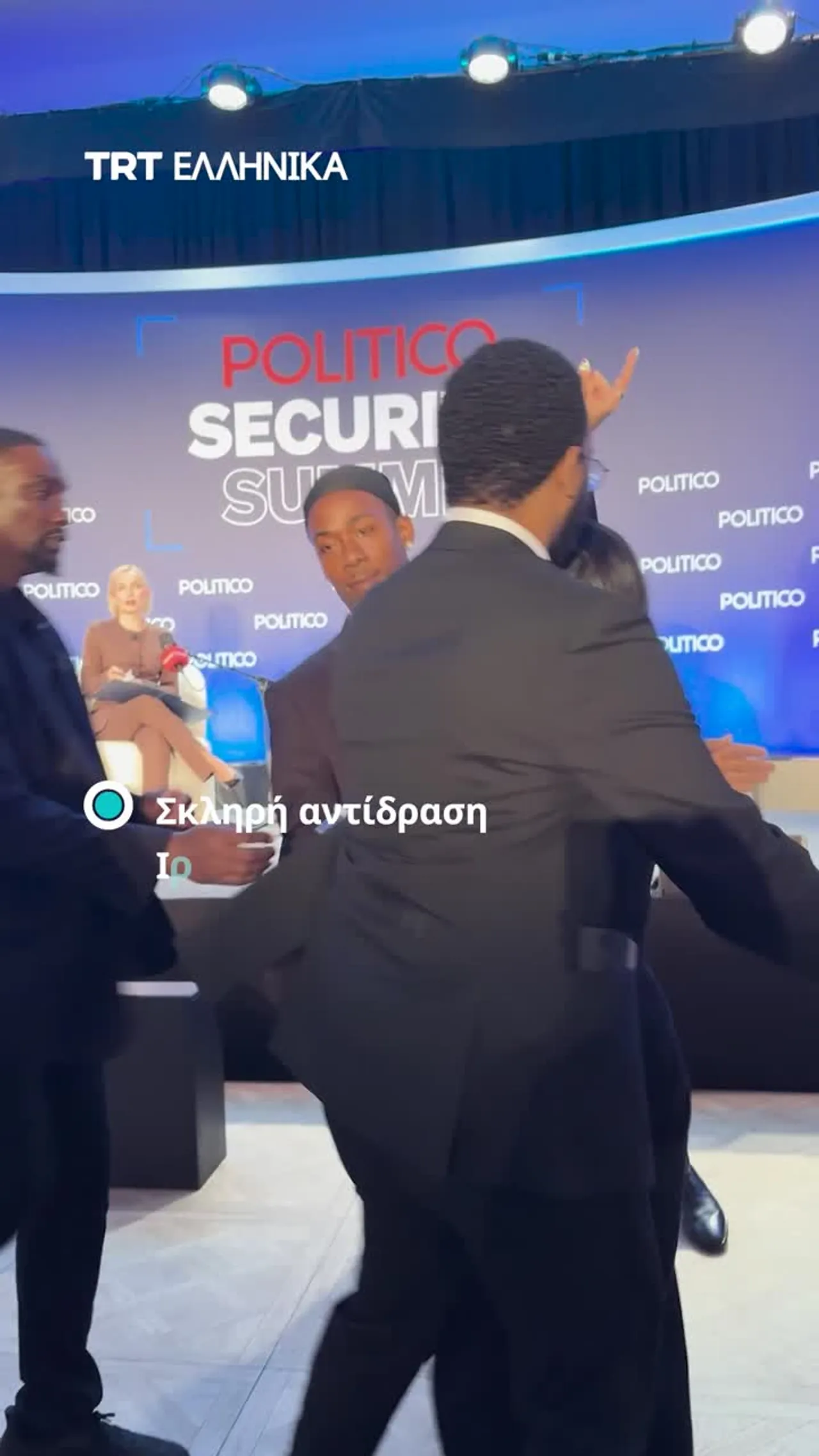 Σκληρή αντίδραση Ιρανοαμερικανίδας ακτιβίστριας στον Παχλαβί στην Ουάσινγκτον